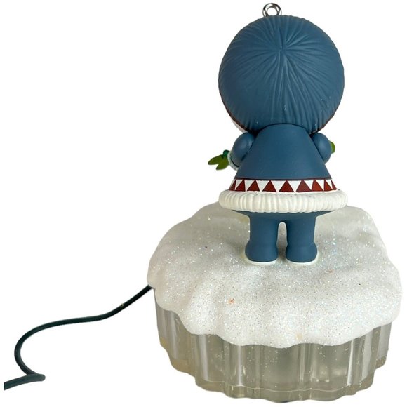 Hallmark Ornament Frosty Friend A Fish For Christmas Magic Cord Light Sound 2015 - Picture 8 of 11